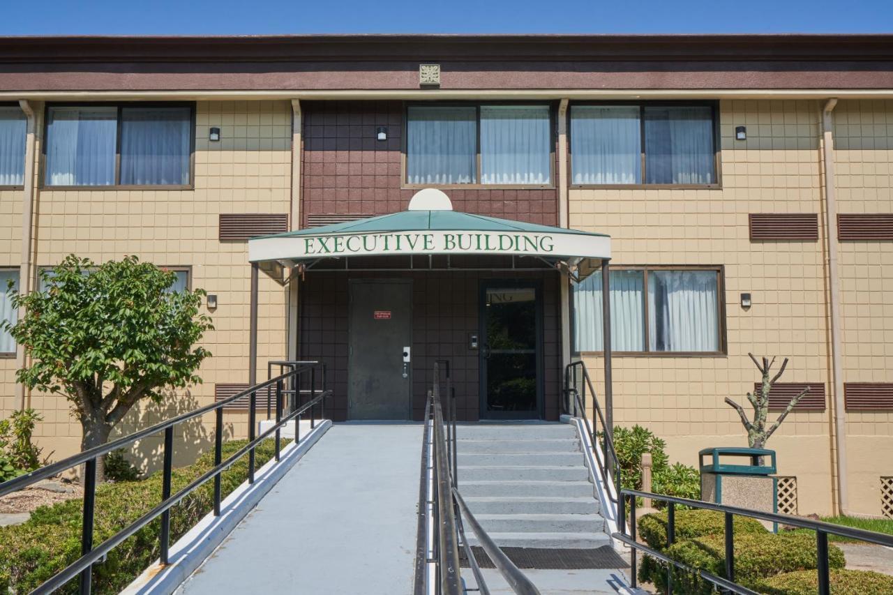 Riverview Inn & Suites Somerset Exterior foto